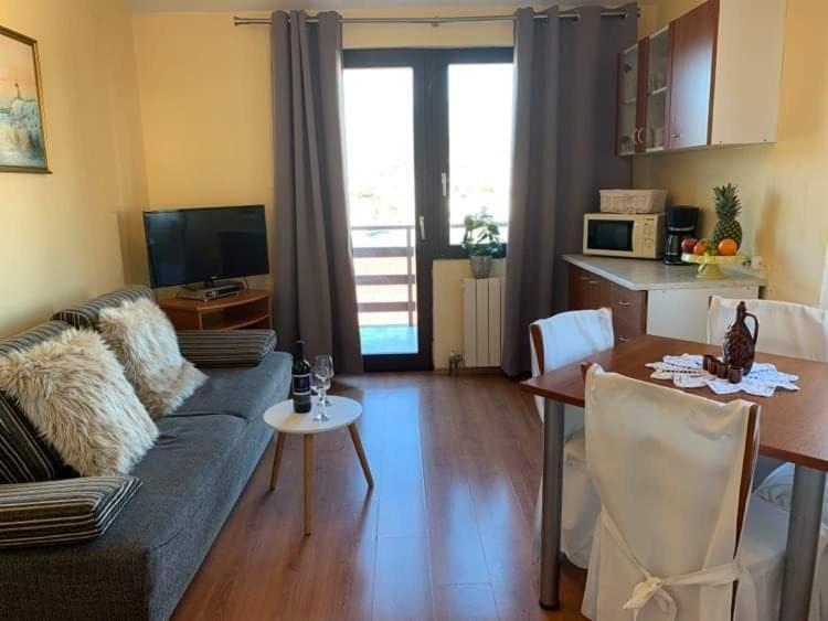 Fresh Apartments Dar Orlic Trogir Bagian luar foto